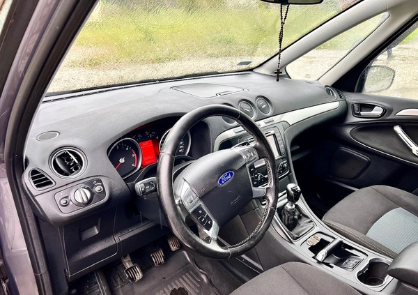 Ford Galaxy cena 29990 przebieg: 382689, rok produkcji 2013 z Żagań małe 277